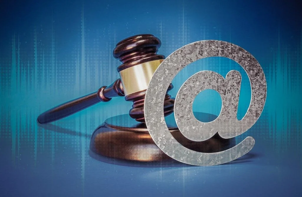 Dijital Çağda Hukuki Farkındalık: Vatandaşın Bilmesi Gereken Haklar, Riskler ve Sorumluluklar