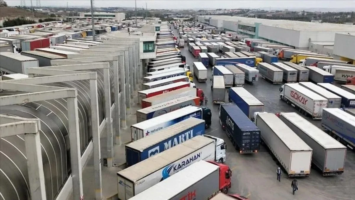 Tır şoförlerinin sınır kapılarındaki eylemi üzerine üç bakanlık sürücülere Schengen için girişimde bulundu