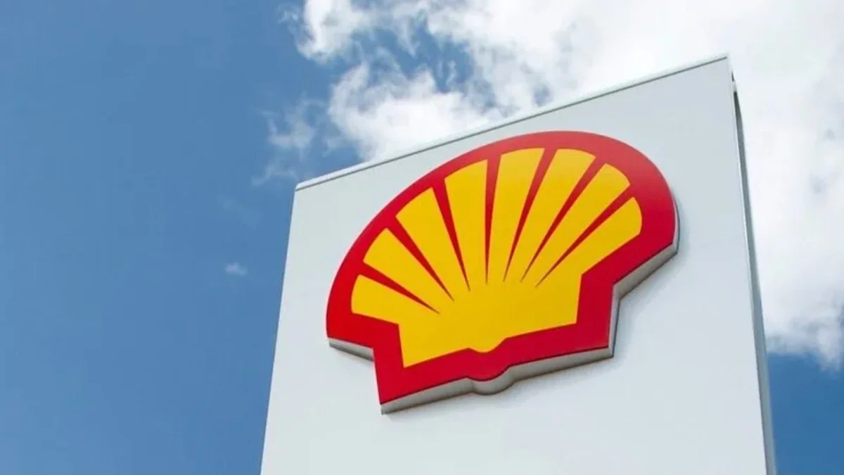 Enerji şirketi Shell'in kârı üçüncü çeyrekte ikiye katlanarak 10,8 milyar dolar oldu
