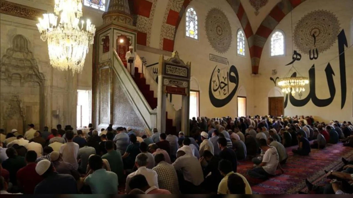 Haftanın Cuma Hutbesi: Birlik ve Beraberlik