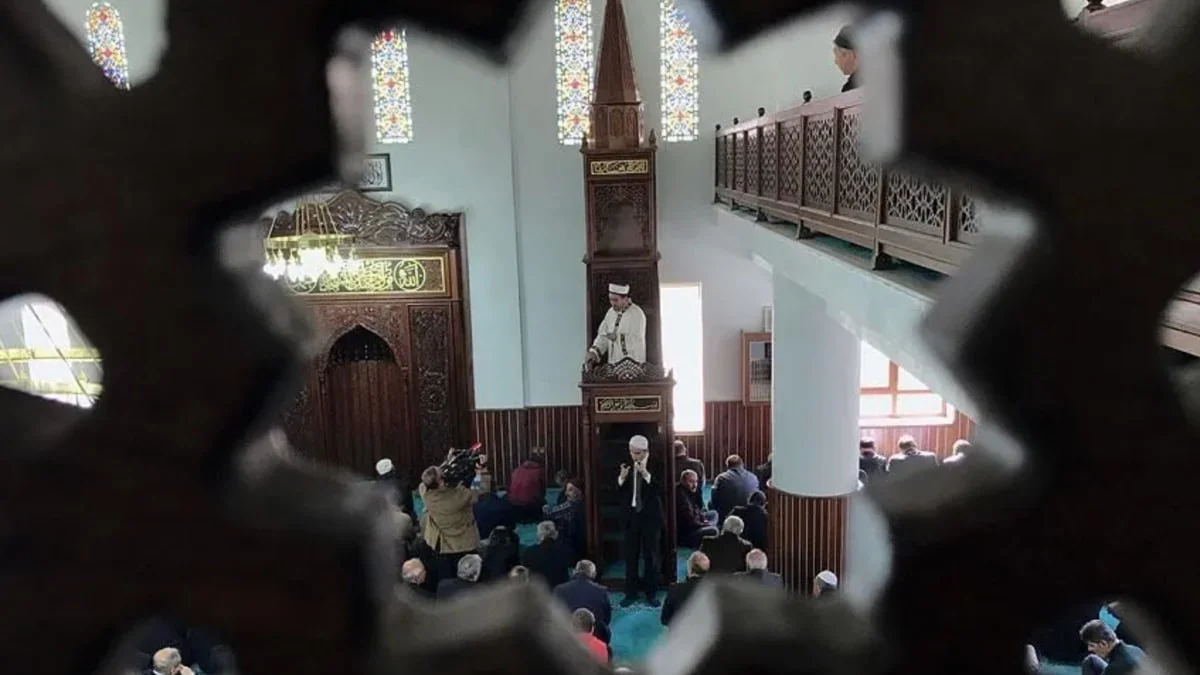 Cuma hutbesinde 'birlik ve beraberlik' vurgusu