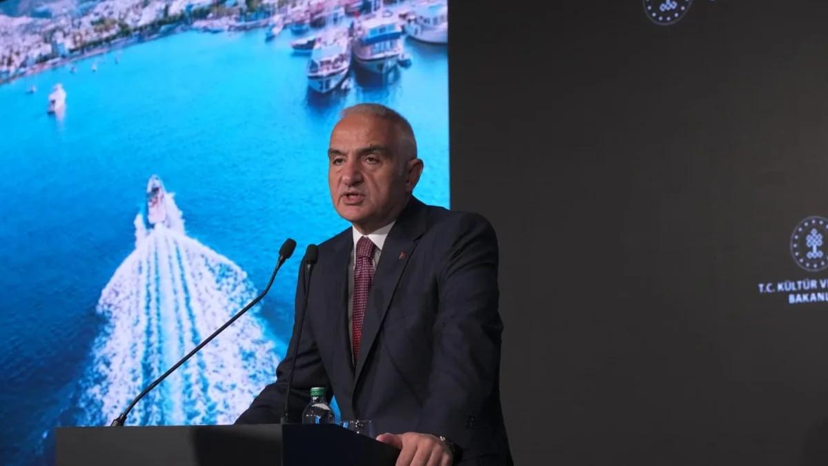 Dokuz aylık turizm geliri 51 milyar 278 milyon dolara ulaştı
