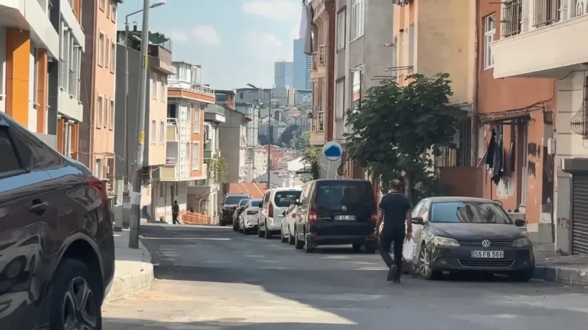 Komşusunu evde ölü buldu