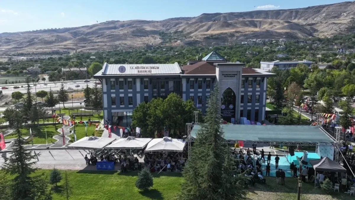 Kayseri Kocasinan'da kütüphane yatırımı