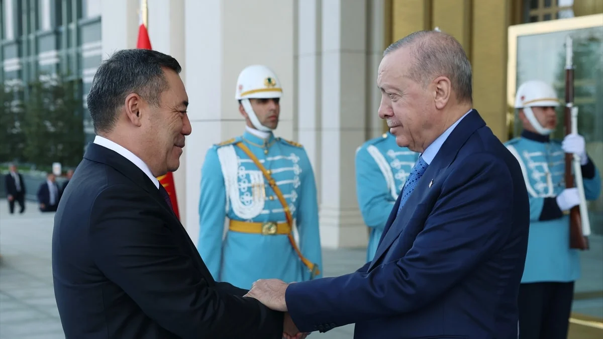 Cumhurbaşkanı Erdoğan Türk Devletleri liderleriyle görüştü