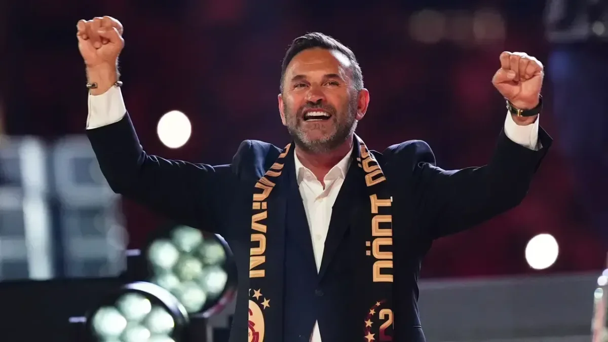 Okan Buruk: Hedefim Galatasaray taraftarının hep kafasını havada gezdirmek